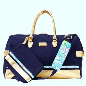Navy and good weekend bag - Lilly Pulitzer